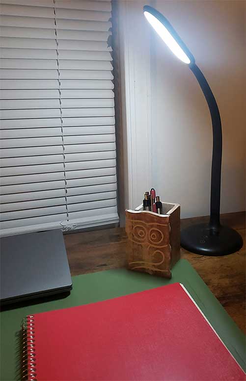 BritMo-LED-Cordless-Desk-Lamp