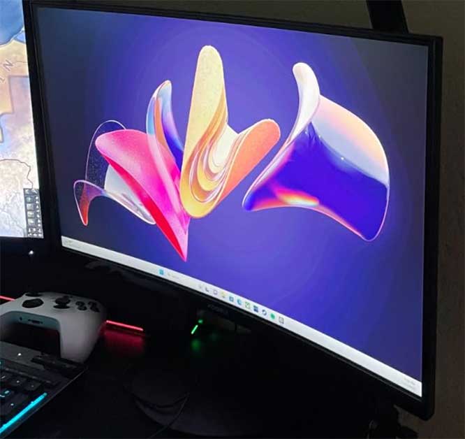 KOORUI-24-Inch-Curved-Monitor