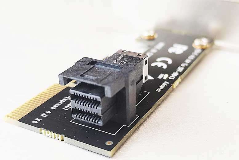 GLOTRENDS-PCIe-to-SFF-8643-Adapter-Card