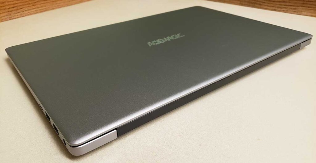 ACEMAGIC AX15 laptop review - pleasing portable productivity - The  Gadgeteer in 2023