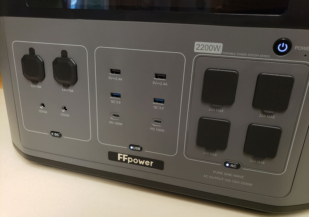 ffpower-BP2000 front ports