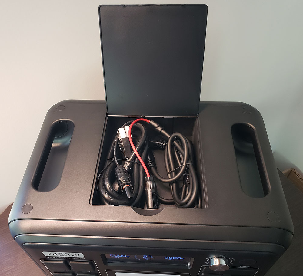 fossibot-f2400 cable storage compartment