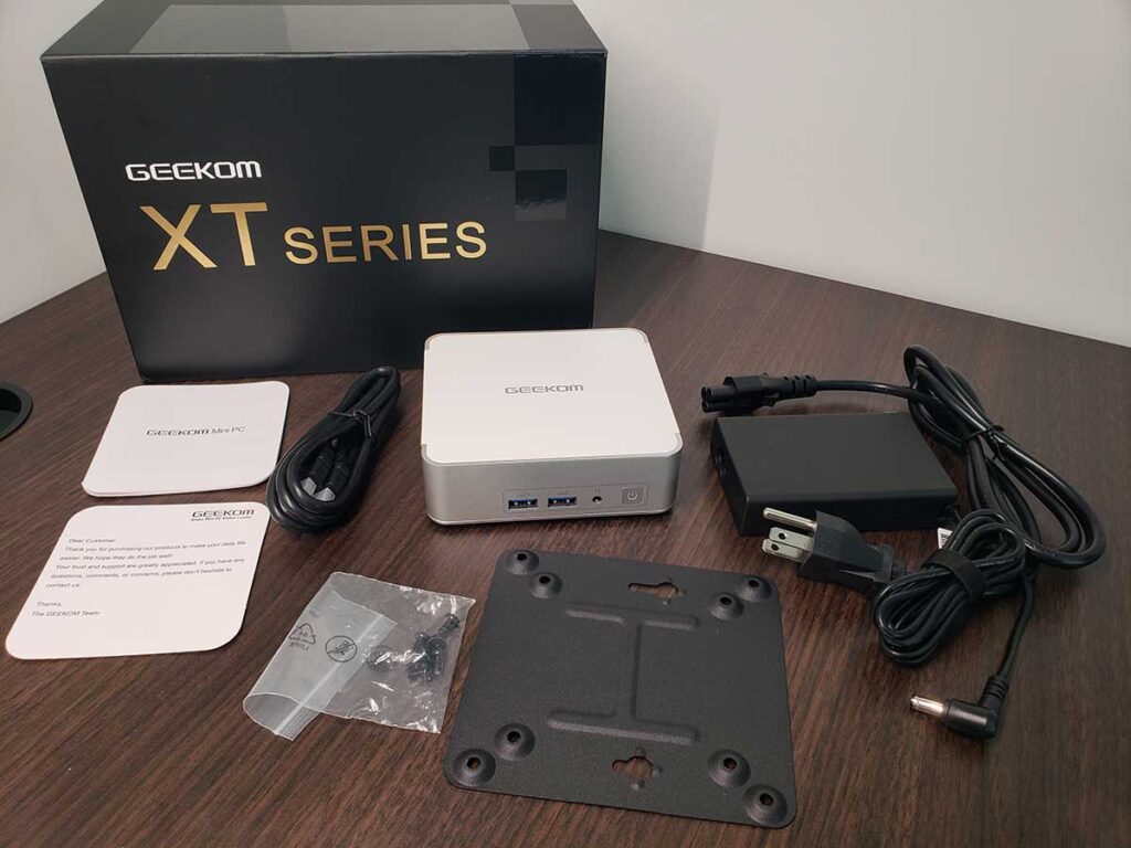 geekom-xt13-pro mini pc unboxing