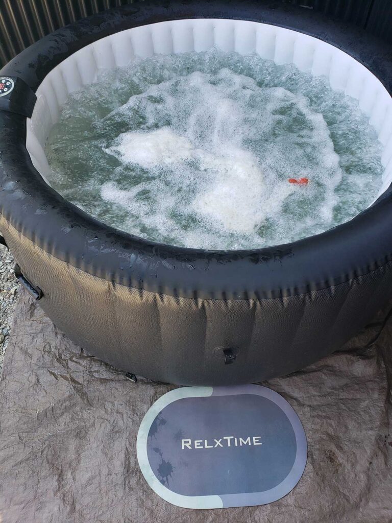 relxtime-portable-inflatable-hot-tub