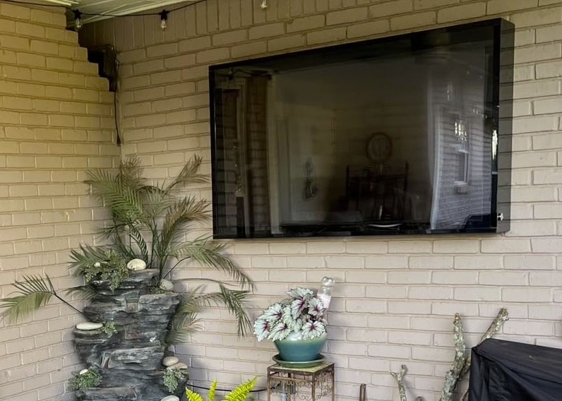 acrtmatic-Weatherproof-Outdoor-TV-Cover