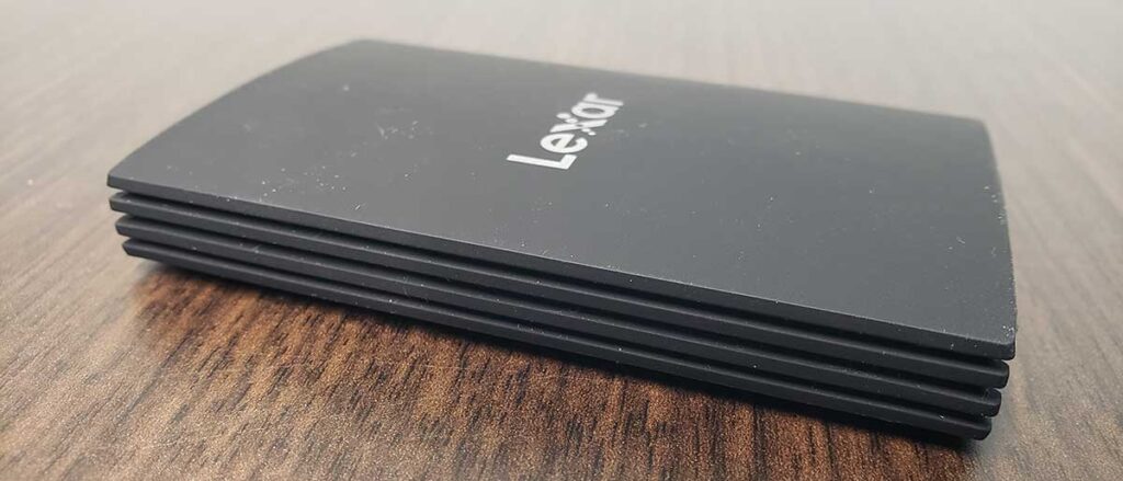 lexar-armor-700-portable ssd