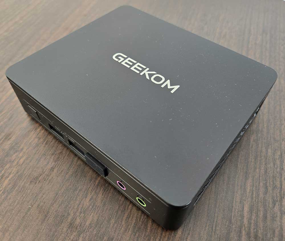 GEEKOM-Air12-Lite-top