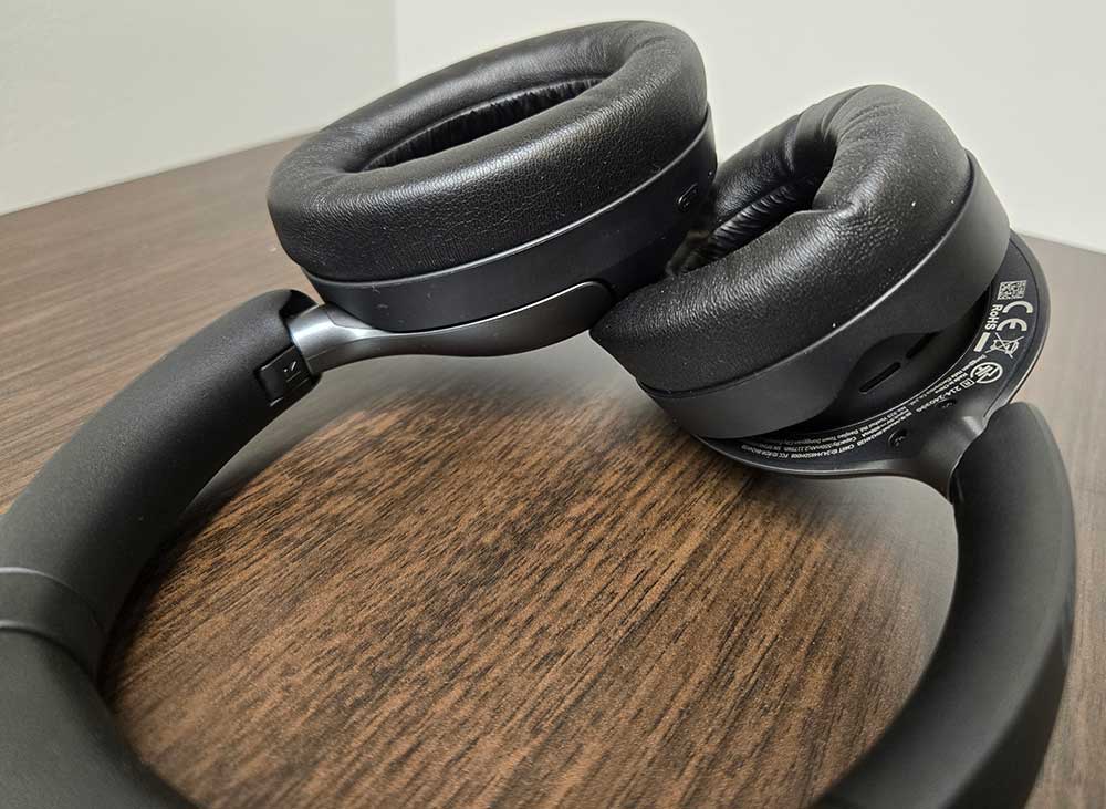 qcy-h3-pro-earcups