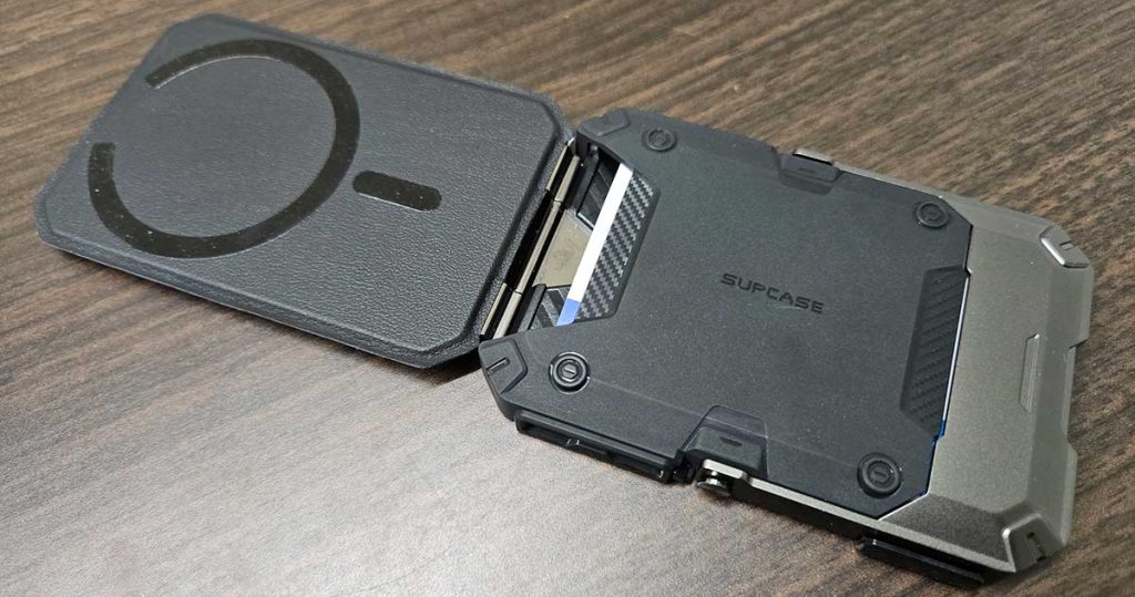 supcase-magflip-stand