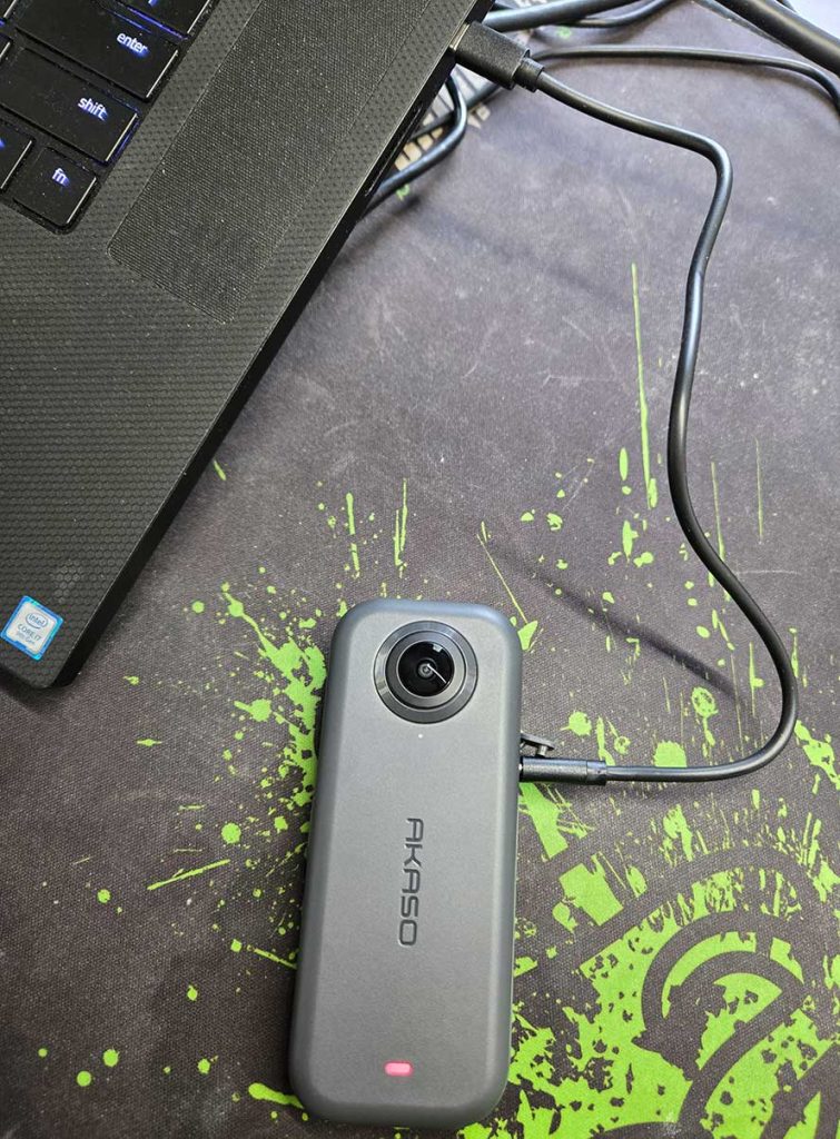 akaso-360-action-cam-charging