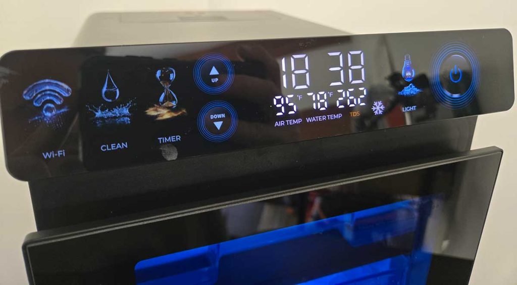 ecozy-Countertop-Nugget-Ice-Maker display