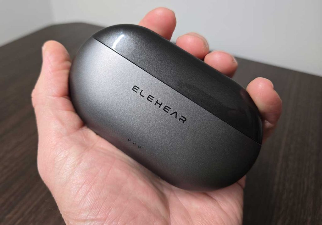 elehear-beyond-pro-charging case