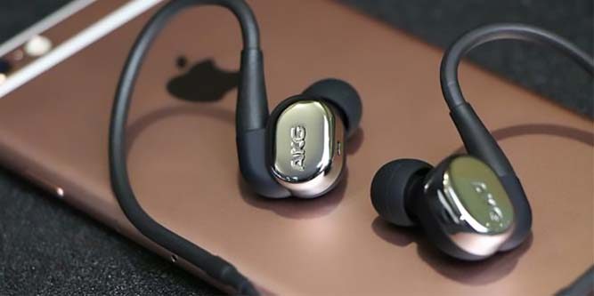 Review of the AKG N40 High-Resolution In-Ear Headphones - Nerd Techy