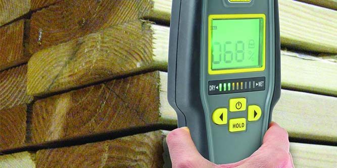 Welquic Digital LCD Wood Damp Moisture Meter Detector Timber Humidity Sensor A 