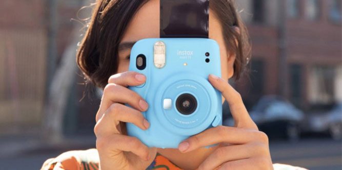 First Look Review Of The Fujifilm Instax Mini 11 Instant Camera Nerd Techy